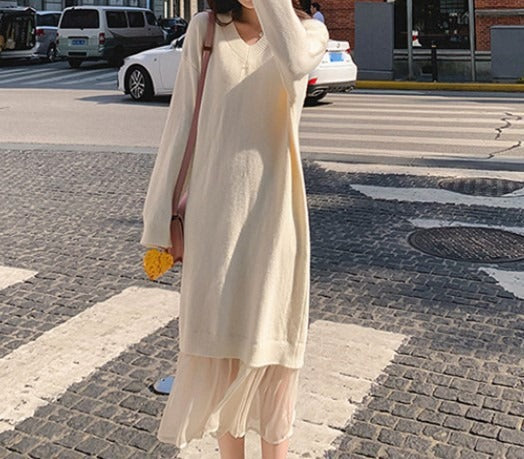 Figure-Flattering, Height-Enhancing Long Sleeve Knit Dress