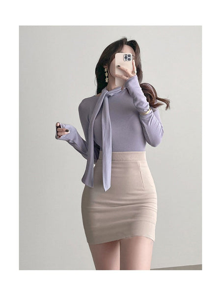 Ribbon-Trimmed Semi-High Neck Top: Feminine, Figure-Hugging Long Sleeve T-Shirt