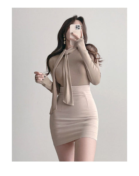 Ribbon-Trimmed Semi-High Neck Top: Feminine, Figure-Hugging Long Sleeve T-Shirt